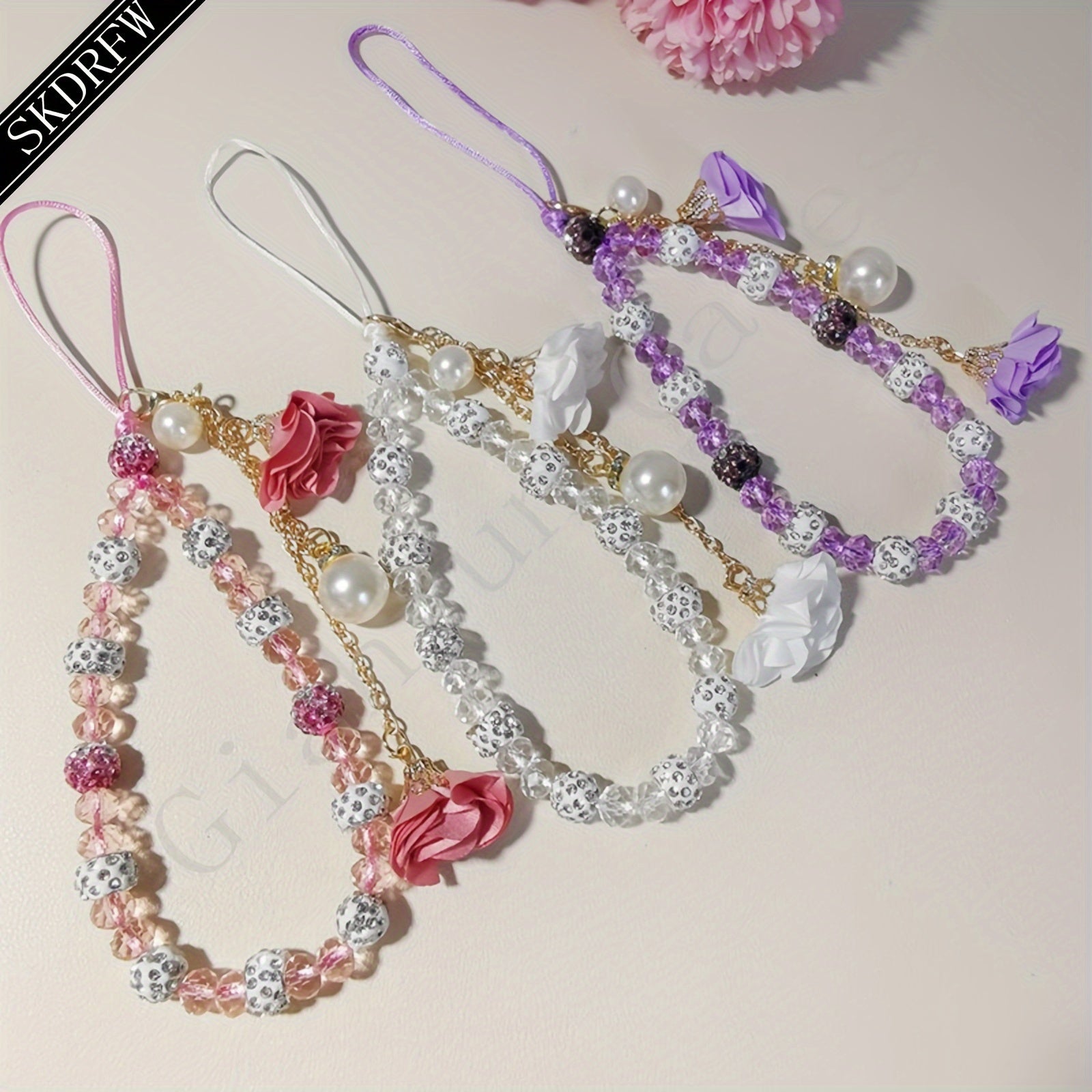 Fashionable Universal Phone Accessory With A Short Crystal Chain, Pure Phone Case, Pendant, And Wrist Strap